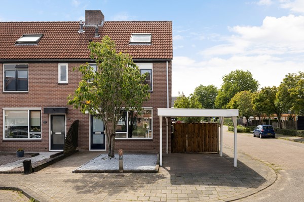 Medium property photo - Koningin Julianastraat 101, 4153 BX Beesd